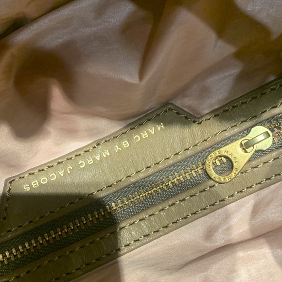 NWOT 100% Authentic Marc Jacobs Nylon hobo beach bag - Picture 8 of 8